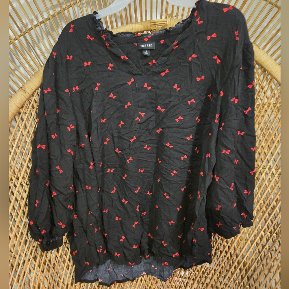 Torrid Black Top with Red Bow Print